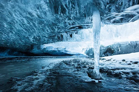 Ice cave in Breiðamerkurjökull