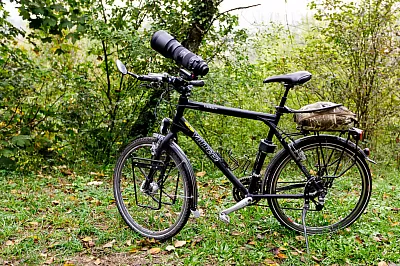 Mein Fahrrad mit fixiertem Sigma Teleobjektiv
